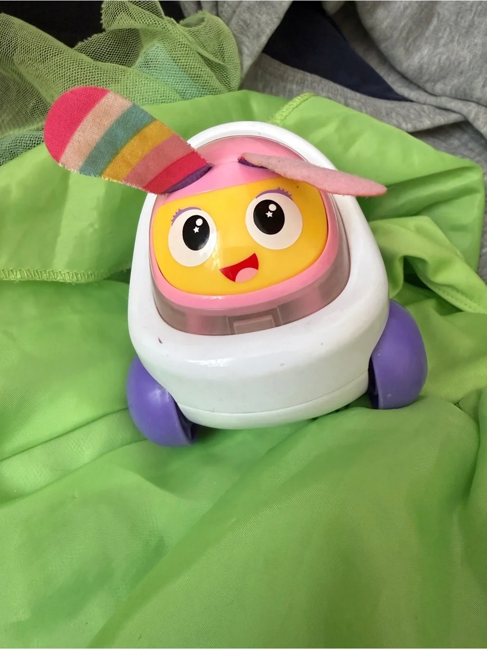 Fisher price Beatbelle car